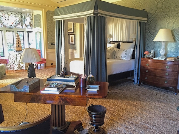 Nina campbell bedroom