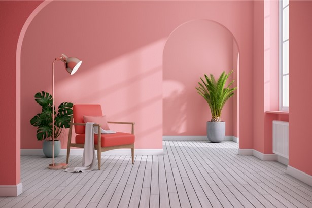 Rózsaszín fal belsőépítészet