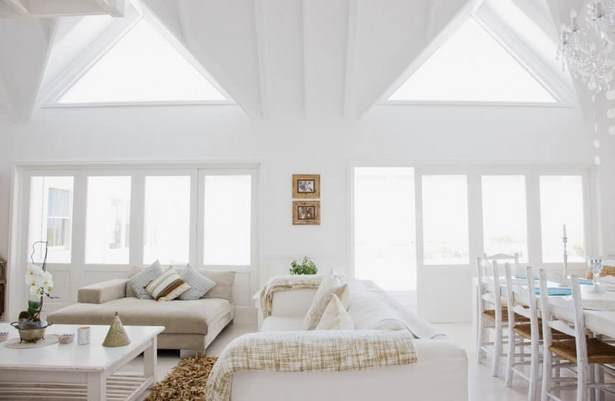 Fehér otthoni belsőépítészet
