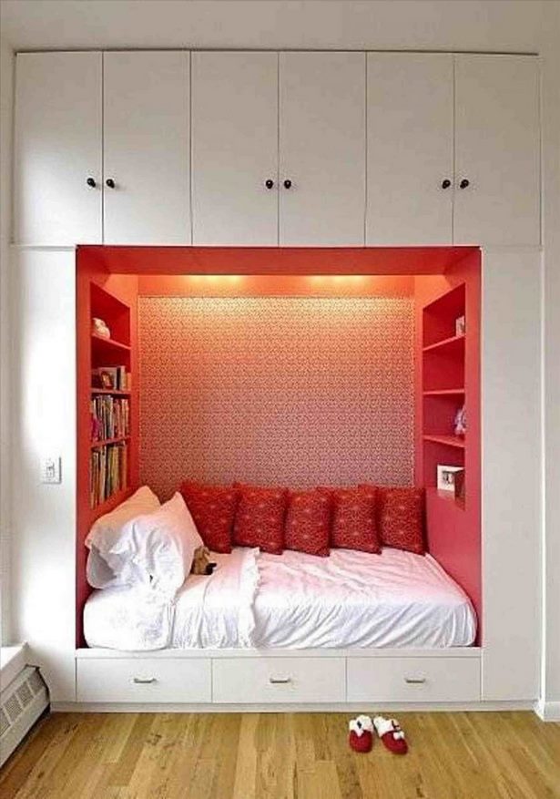 Egyszerű hálószobai minták kis szobákhoz