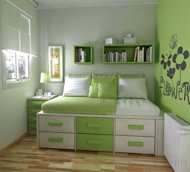 Egyszerű hálószobai minták kis szobákhoz