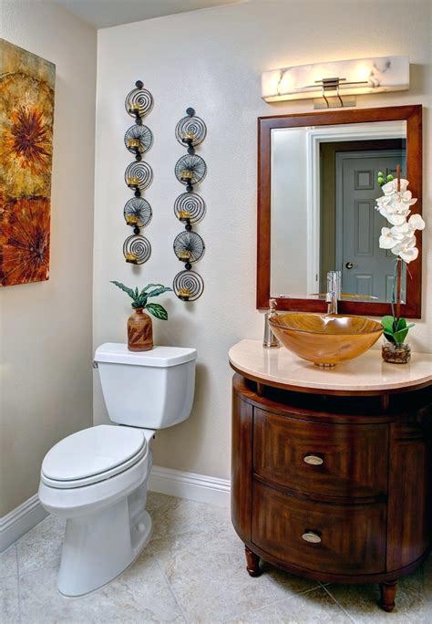 Fürdőszoba dekorációs ötletek kis fürdőszobákhoz