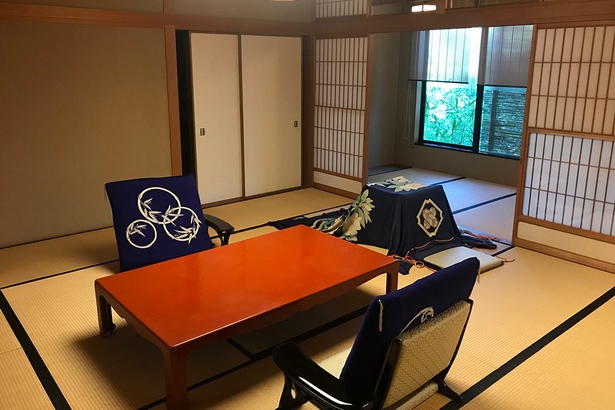 Japán stílusú szoba