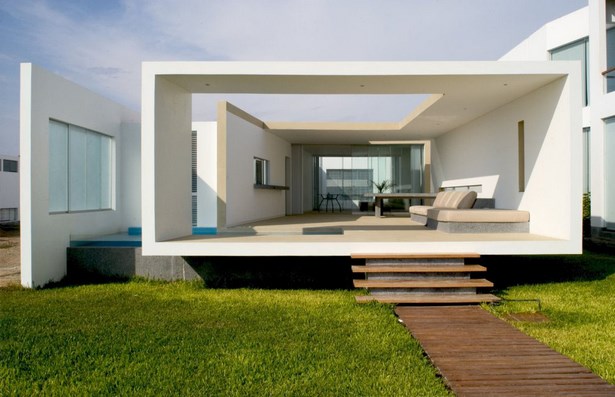 Modern tengerparti ház belső