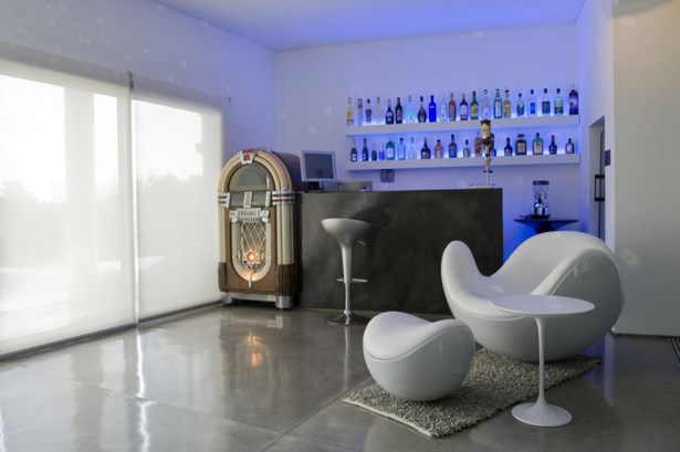 Modern mini bár design otthon