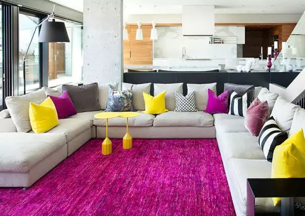 Modern színes nappali