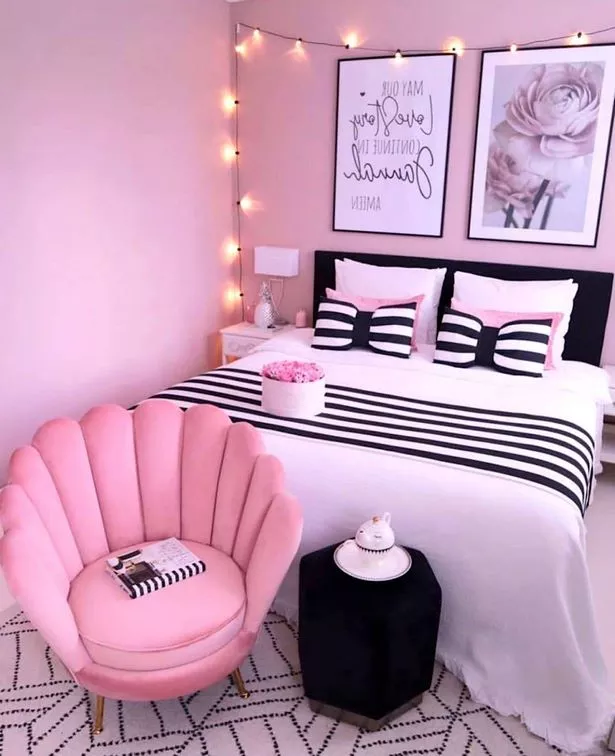 Rózsaszín szoba belső
