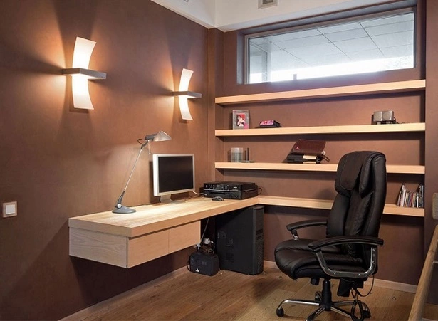 Egyszerű kis irodai belsőépítészet