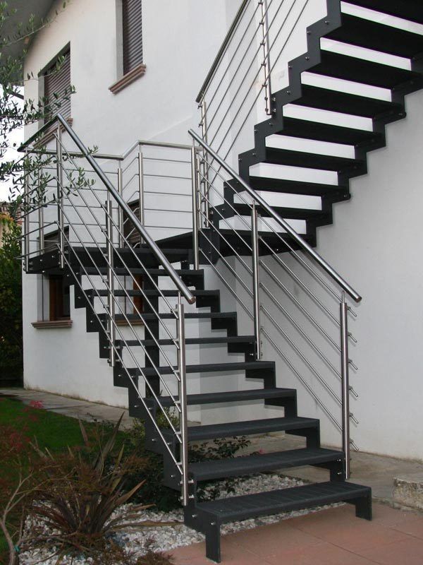 Lépcső tervezés házon kívül